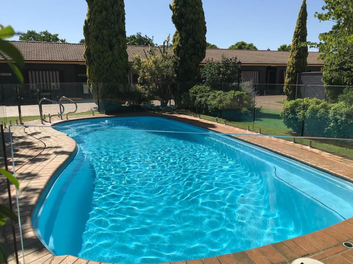 Country Apartments Dubbo Exterior foto